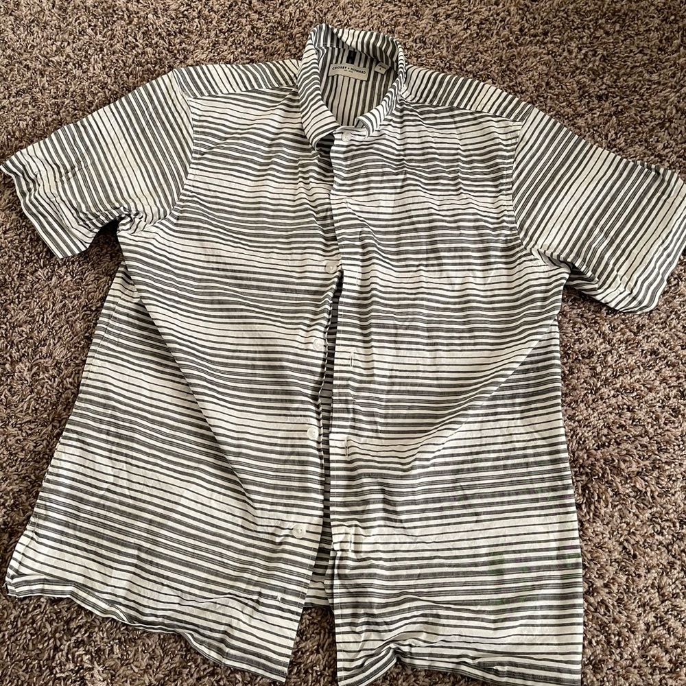 Crosby & Howard Men’s L Dress Shirt